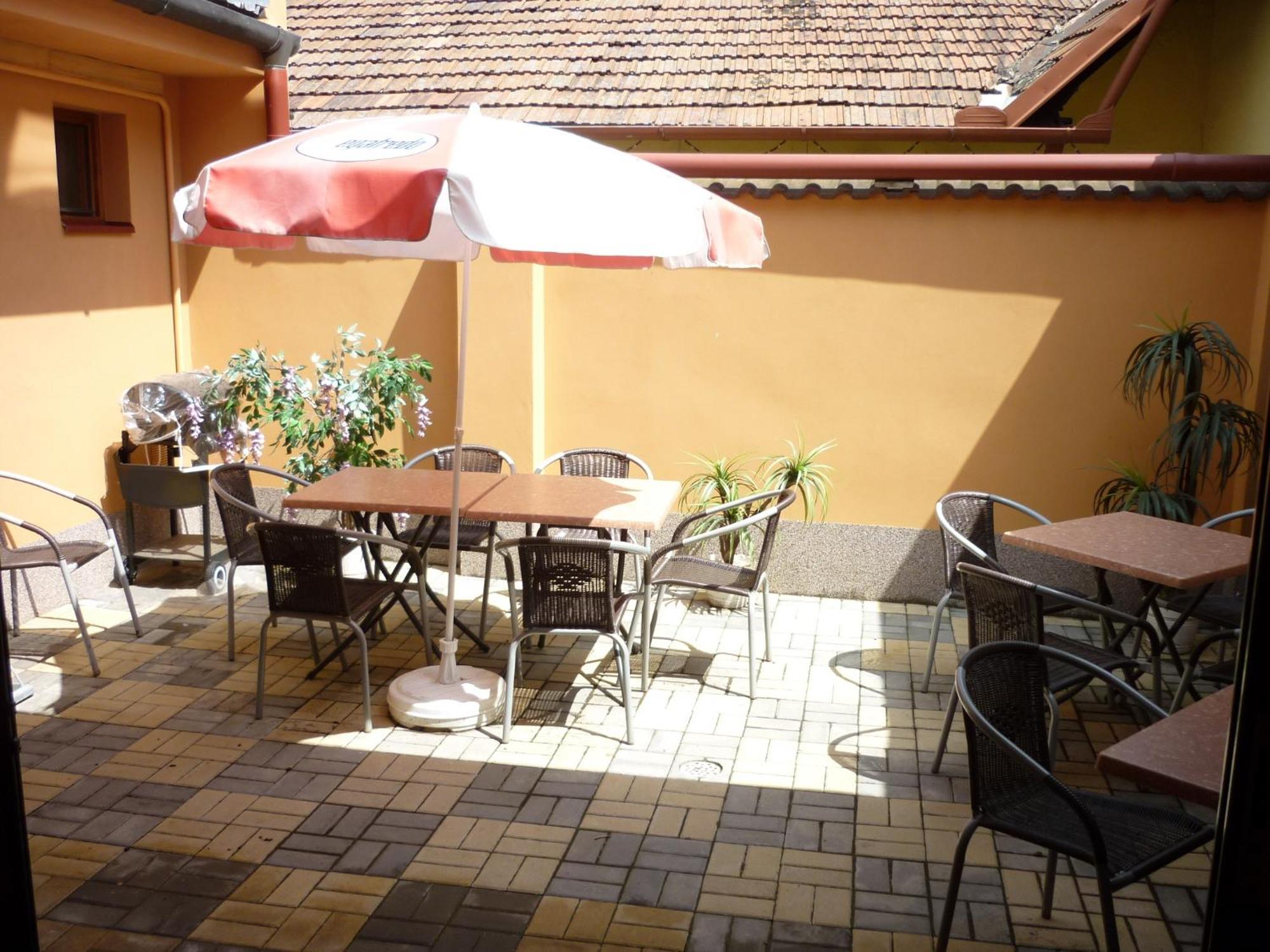 Penzion Romance Breclav Exterior photo