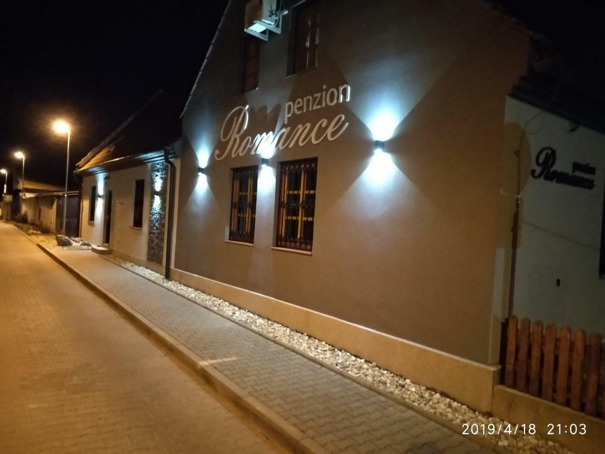 Penzion Romance Breclav Exterior photo